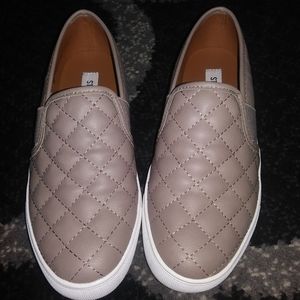 Steve Madden Ennore Slip On Sneakers